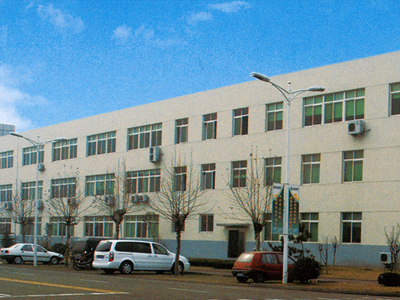 青島特汽集團公司特汽工業(yè)園聯合廠房